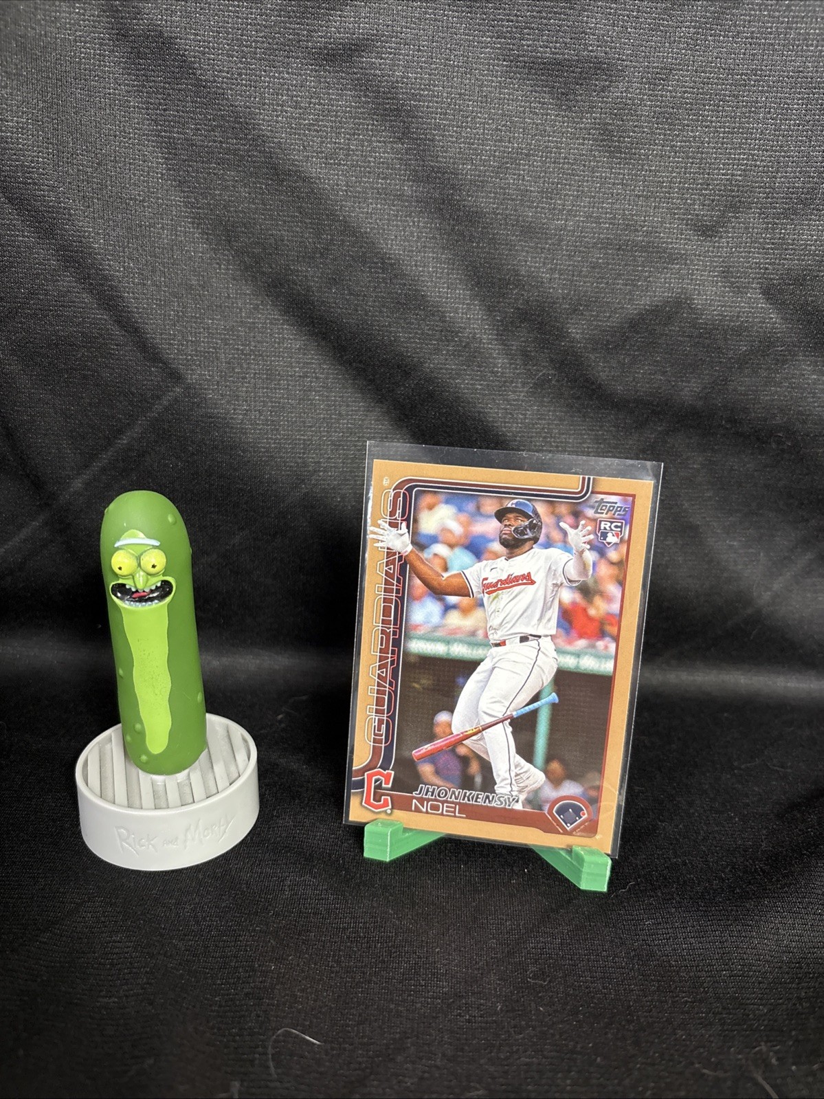 2025 Topps Series 1 - Jhonkensy Noel #24 Gold 1824/2025 (RC)