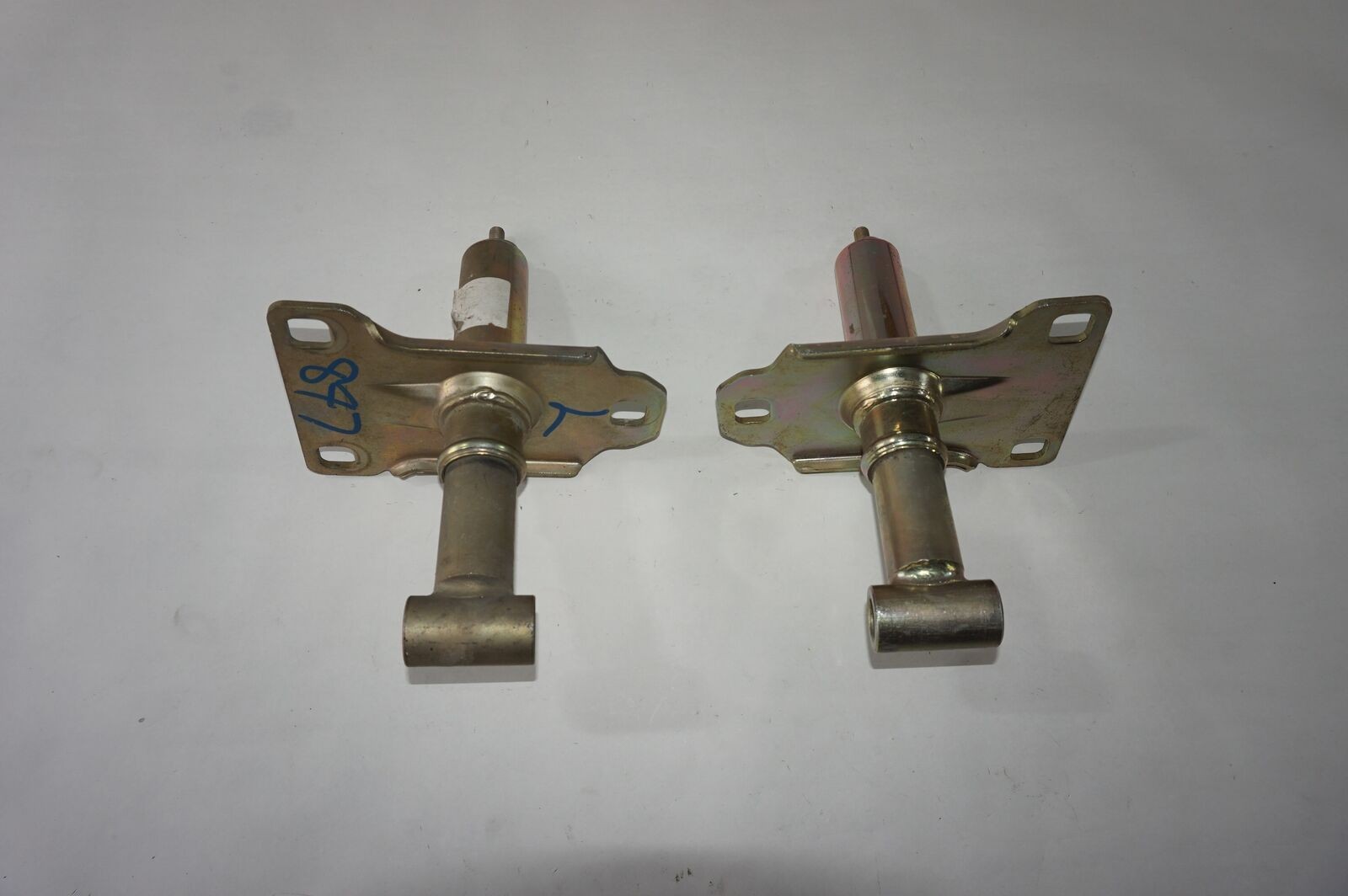 Bentley Arnage 2000-2002 REAR+RIGHT Shock absorber