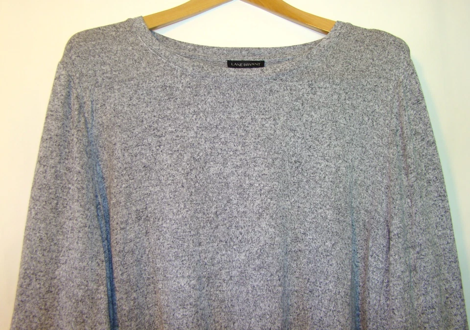 Lane Bryant Top Women's 22/24 Pullover Heathered Gray Faux Fur Cuff  - Image 3 of 4