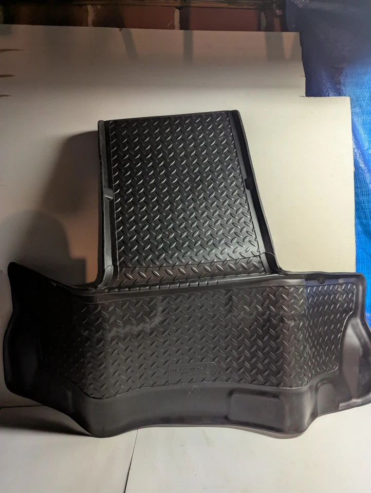 Forros Husky para Toyota Tundra 2008-14 forros de piso de asiento trasero moldeados personalizados 7557 Foto 2 de 4