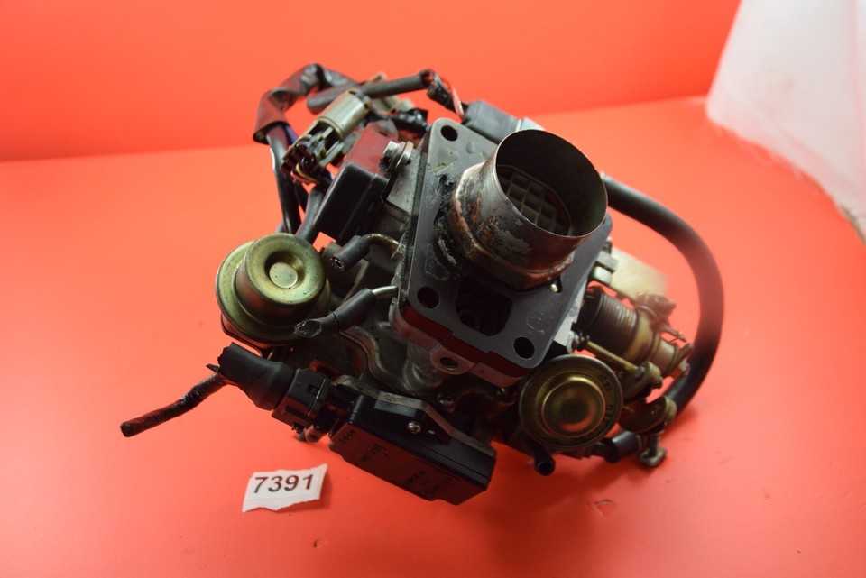 D2 8689 NISSAN HARDBODY D21 PICKUP TRUCK V6 3.0L THROTTLE BODY