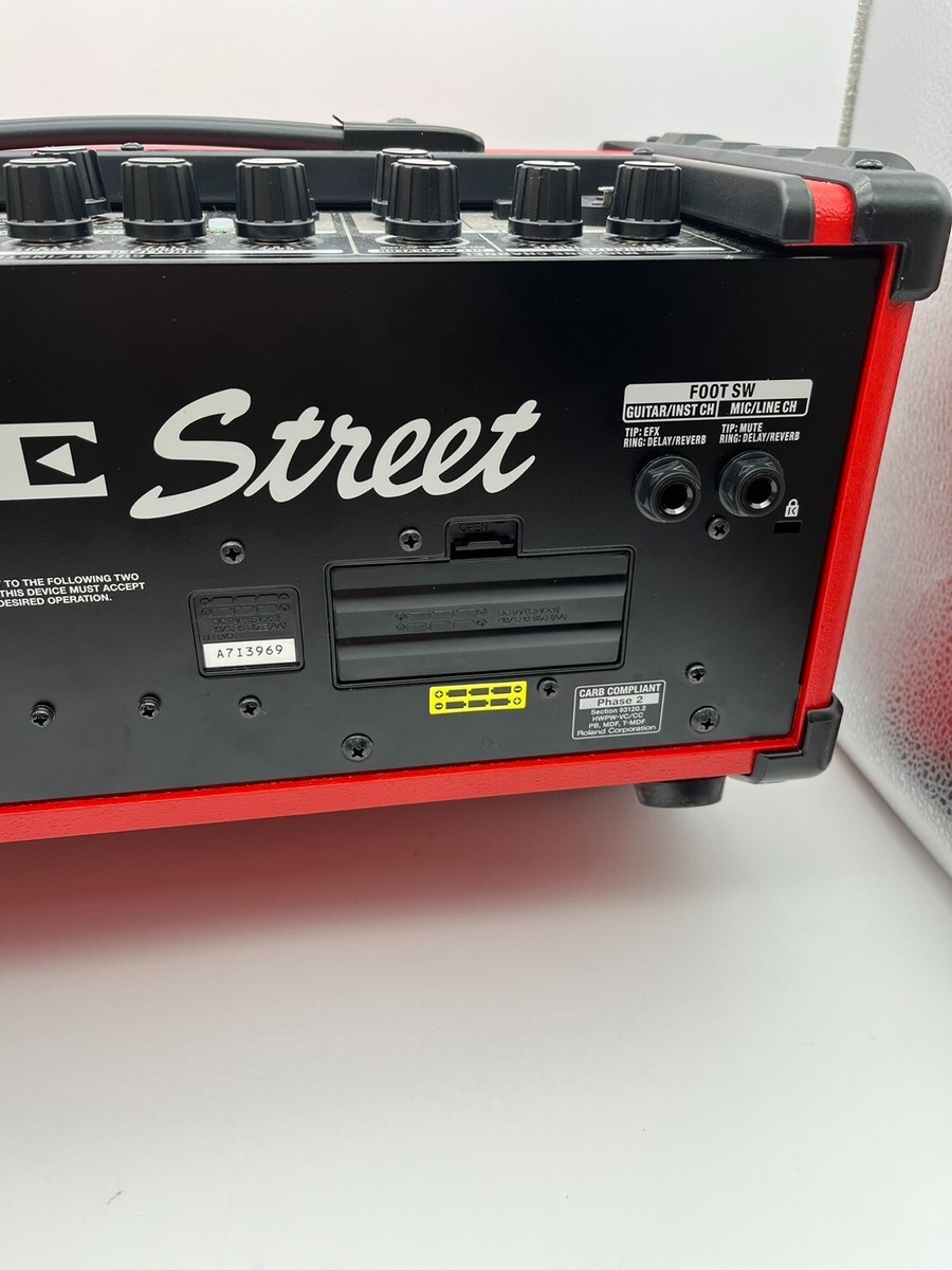 Roland Cube Street Red Battery Powered Stereo Combo Roland Cube Street Red Battery Powered Stereo Combo
