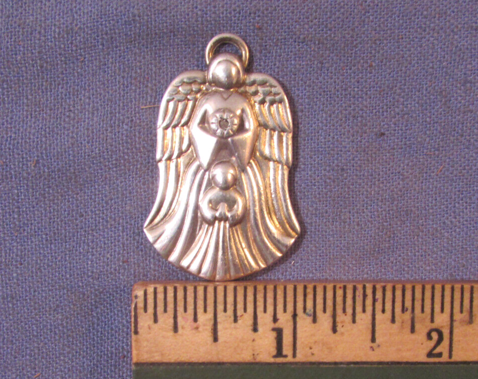 VINTAGE GORHAM STERLING SILVER GUARDIAN ANGEL PENDANT PRAYER ON REVERSE