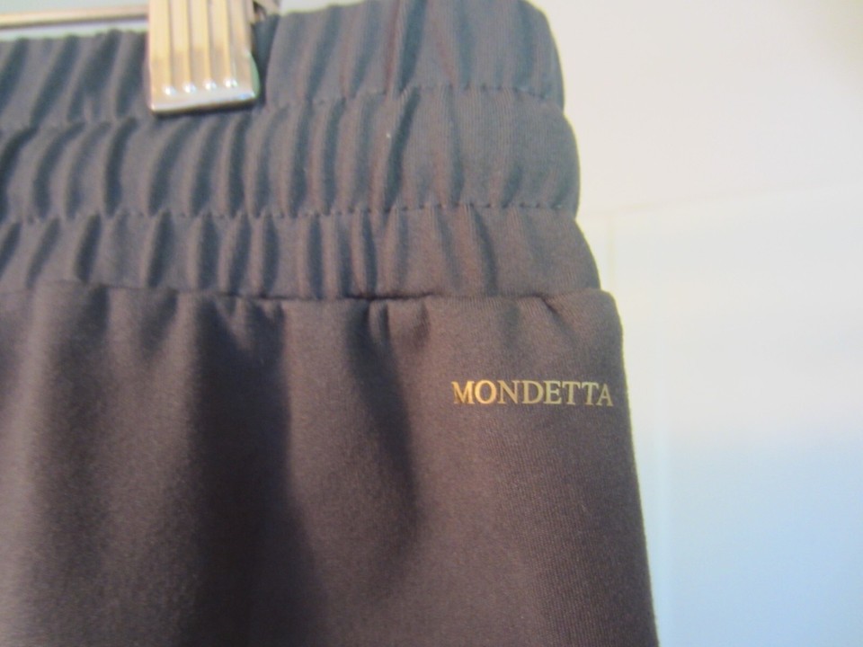 NWOT women's active wear pants Mondetta Performance Luxury Size L dark