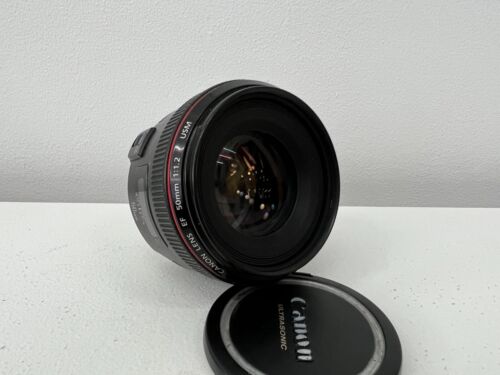 Canon EF 50mm f/1.2 L USM Lens - Picture 1 of 8