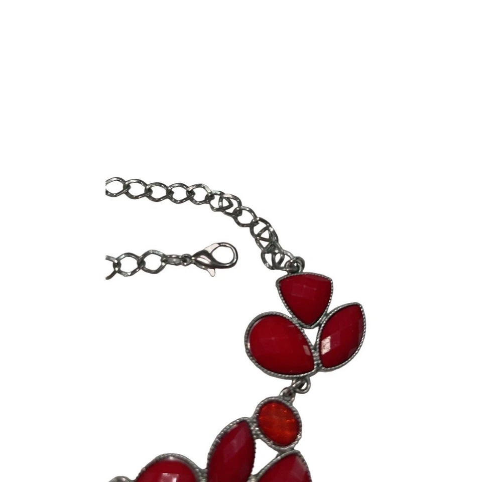 Kohl’s geometrical statement necklace - Image 3 of 4