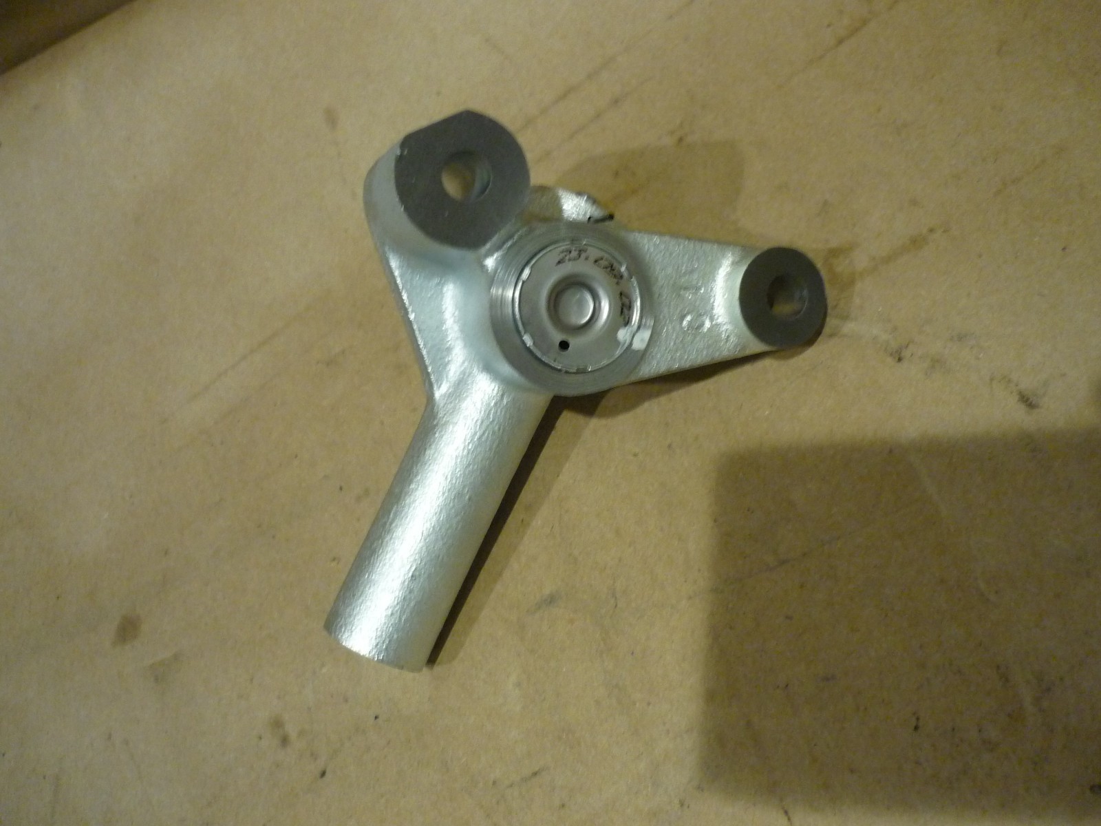 Ferrari 355,360 - RH Hydraulic Belt Tensioner (NEW)  - P/N 157356