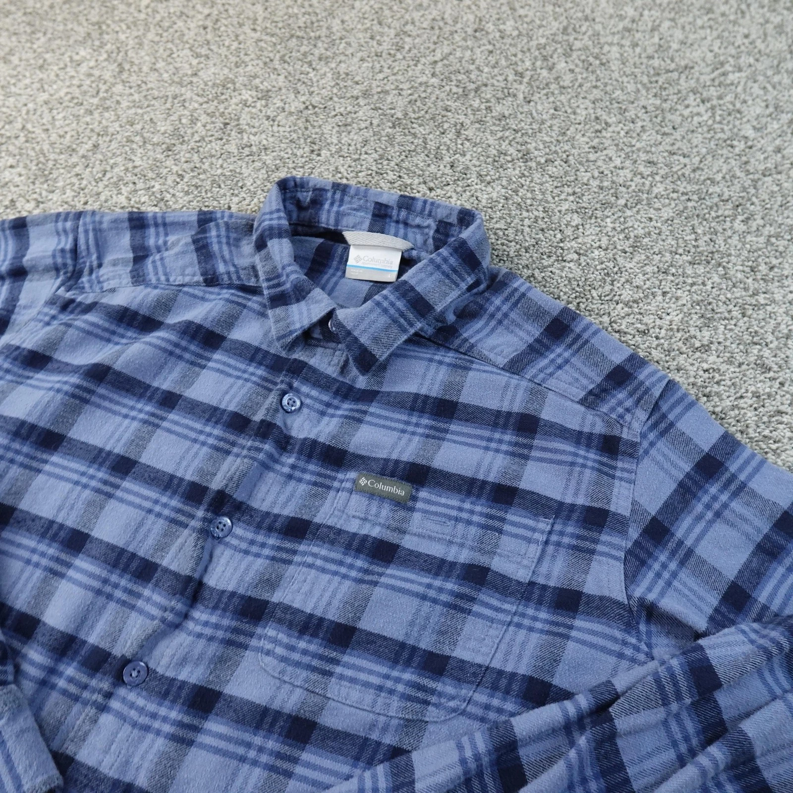 Columbia Shirt Mens L Blue Plaid Flannel Long Sleeve Button Up Outdoor Hiking