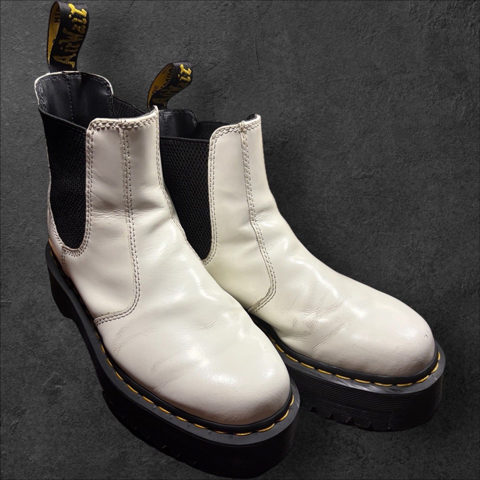 Dr. Martens 2976 Quad White Platform Chelsea Boots Y2K Women’s 8 Men's 7