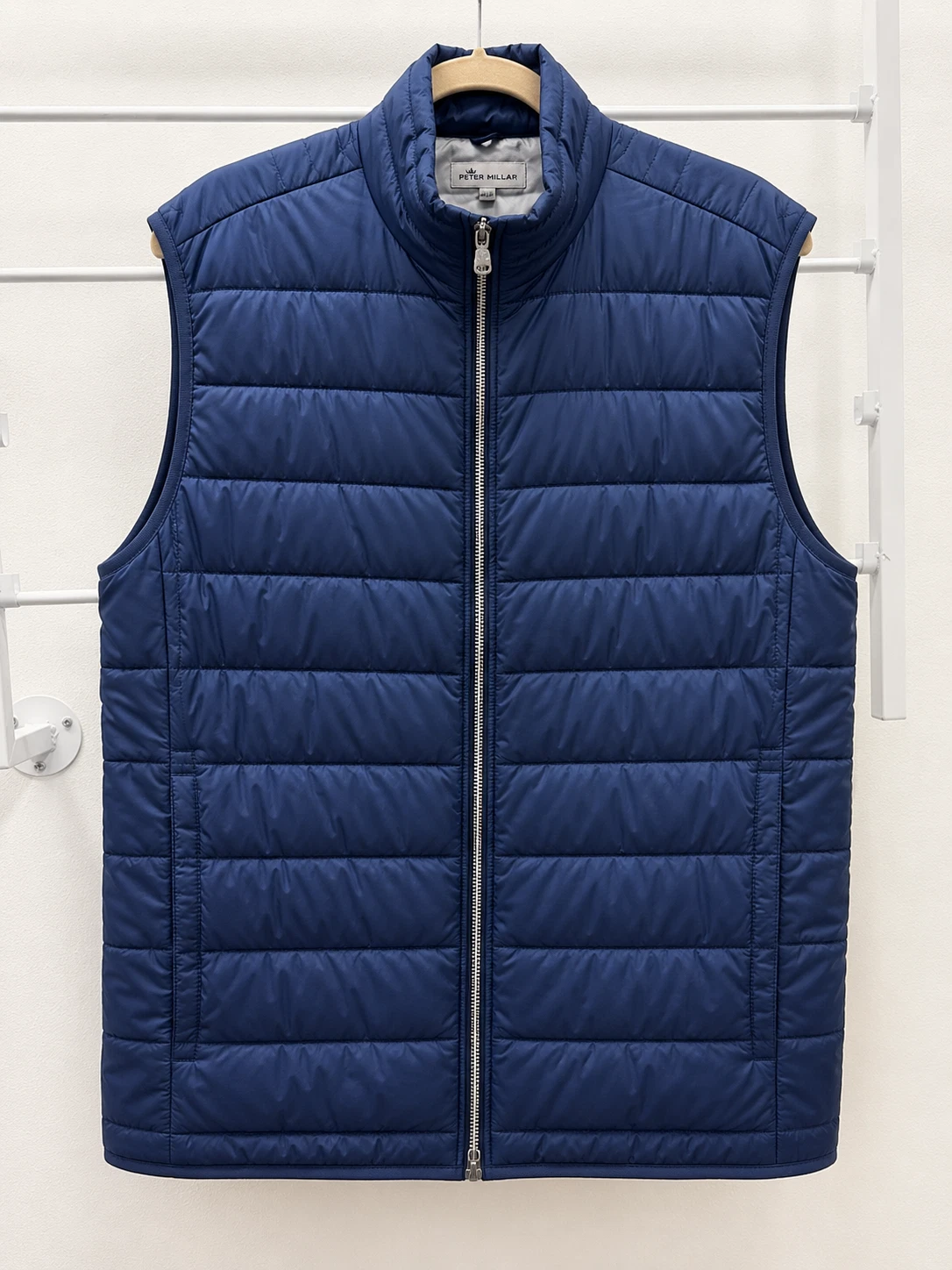 Peter Millar Navy Quilted Puffer Vest Men's Excellent Condition Full Zip
Opens in a new window or ta
