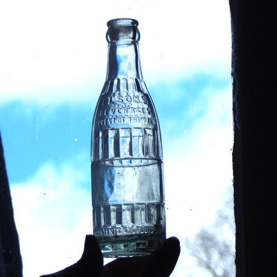 Elson's Beverages 6.5 Oz. Crown Top Soda - Ishpeming, Mich. Mi. - Circa 1930