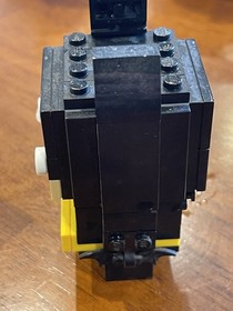 Lego BrickHeadz: Batman - Set 41585 - Plus Extra Minifig - No Box/Instructions