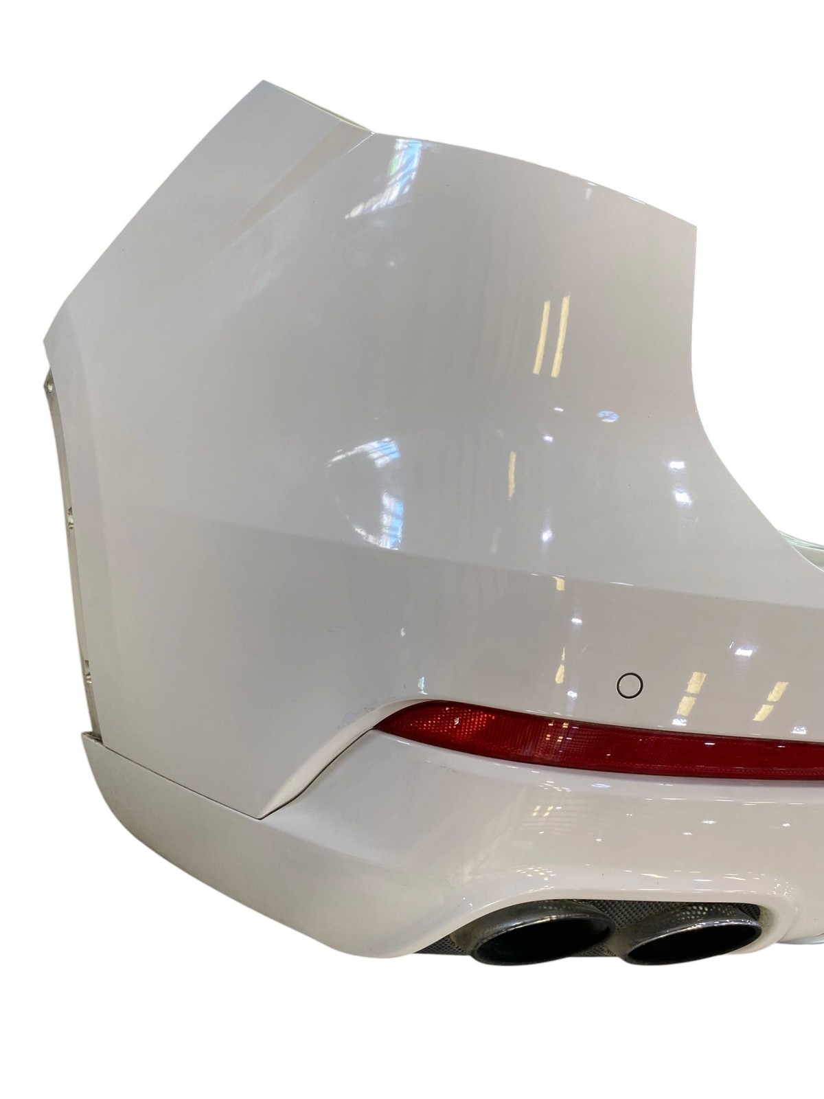 2017-2024 MASERATI LEVANTE M161 REAR BUMPER COVER ASSY | BIANCO *SCUFFS+SCRAPE*