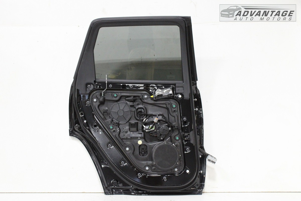 2011-2021 JEEP GRAND CHEROKEE REAR LEFT DOOR PANEL DIAMOND BLACK