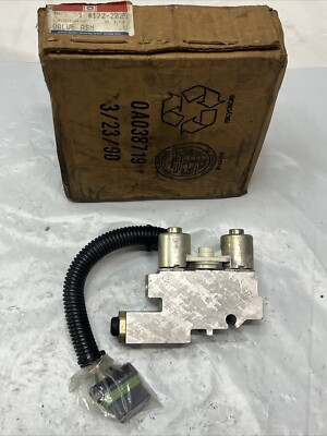 #ad #ad DELCO Pressure Differential Valve Anti Lock Pressure Valve 15618244 15661378 $164.99