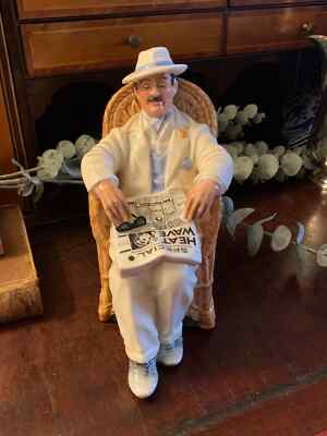Royal Doulton Figur - Taking Things Easy HN2680