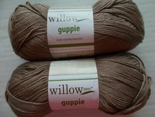 Willow Yarns Guppie 6-ply fashion yarn, Sand Castle lt.brown , of 2 284 yds ea