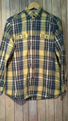 dress shirt no top button