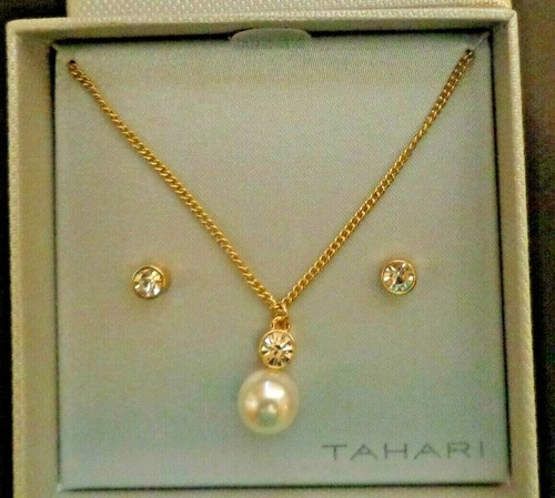 Tahari Gold Necklace Crystal \u0026 Pearl 18 