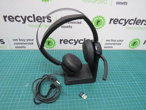 Poly Voyager Focus 2 Wireless Headset with dock and USB Bluetooth Dongle