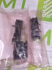 UNIVERSAL INSTRUMENTS 40152310 LEFT CLIP ASSY - NEW