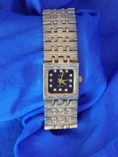 COLLEZIO Women's Wrist Watch Faux Diamonds Gold Tone Articulated Band