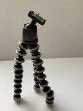 JOBY GorillaPod SLR Zoom. Flexible Tripod with Ballhead Bundle for small camera