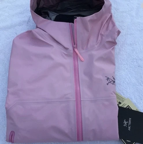Arcteryx Beta Jacket Hooded Goretex Windproof Waterproof Mens L NWT $400 MSRP - product listing photo