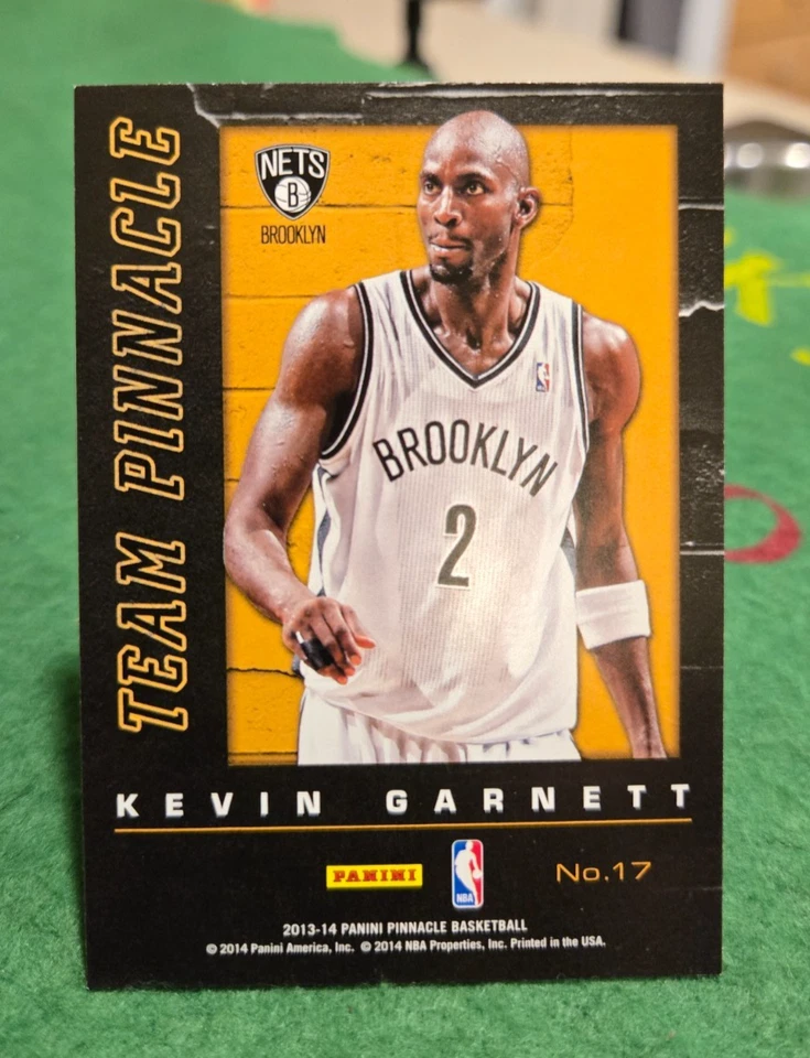 2013-14 帕尼尼 Pinnacle - Team Pinnacle Kevin Garnett、Tim Duncan 卡 #17 — 第 2/2 张图片