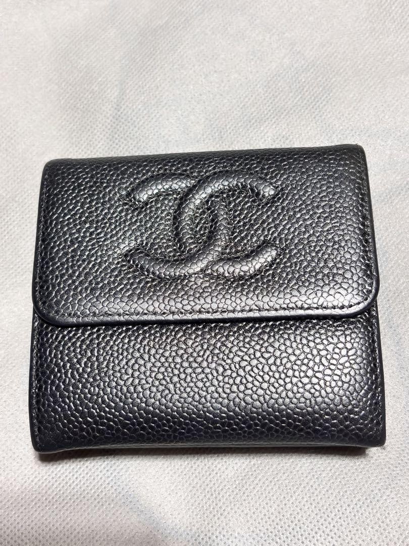 Chanel Black Caviar Leather Bifold Wallet Classic Elegant