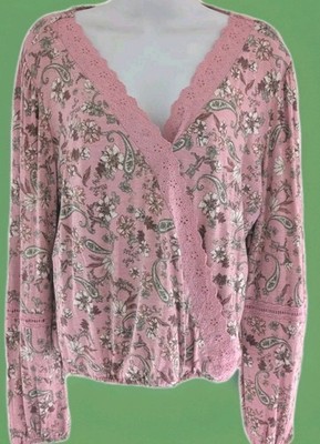 BELLE DU JOUR Woman's/Jr.'s Long Sleeve Pullover Floral Blouse - Size L