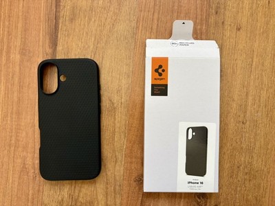 Spigen Liquid Air Handyhülle für Apple iPhone 16 Schutzhülle Hülle Case Schwarz