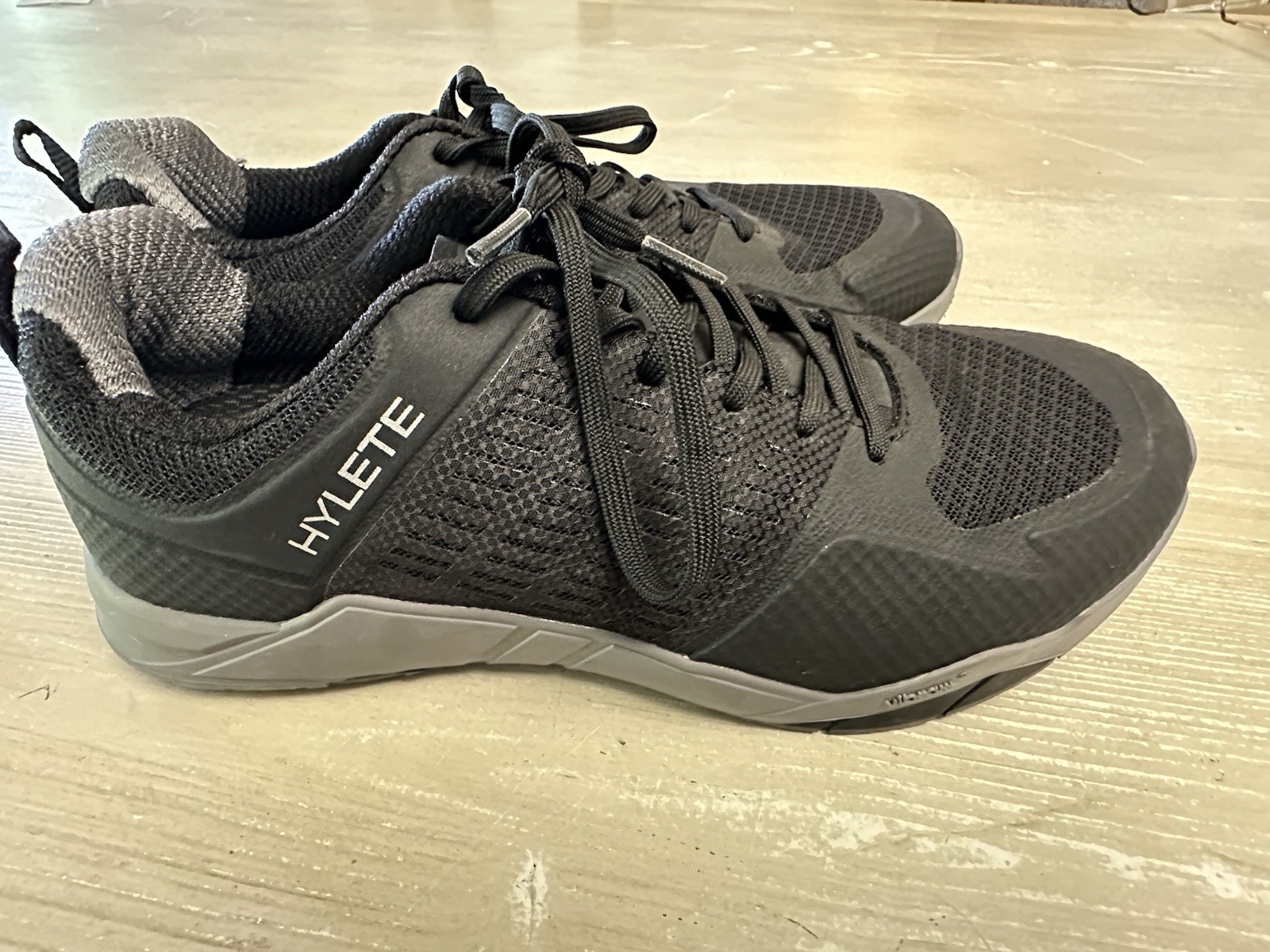 SAOLA Scarpe crossfit Hylete Cross Training Circuit Vibram da uomo taglia 8
