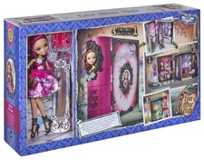 Mattel Thronecoming Briar Beauty Doll and Furniture Set