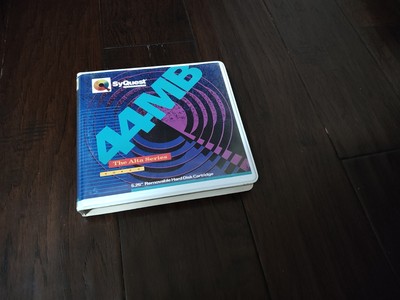 SyQuest 44MB 5.25'' Removable Hard Disk Cartridge - Atari ST formatted