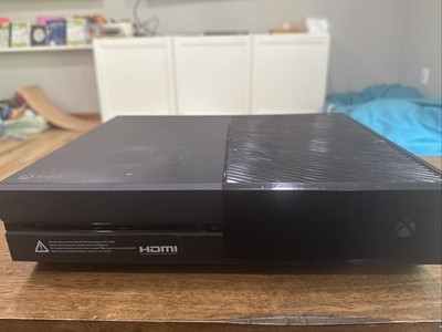 Microsoft Xbox One 500GB Console - Black (5C5-00025). Disk Read Error.