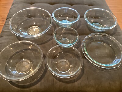 Set of 7 Pyrex Clear Glass/Green Tint Mixing Bowls 322 323 325 & C209