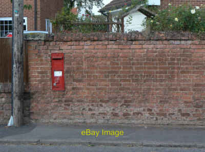 Photo 6x4 Main Street, Cropwell Butler postbox ref NG12 30 VR wallbox. Th c2011