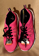 Danskin Athletic Size 4 Girls Shoes Pink Mesh Memory Foam Tennis Trainers NWOB