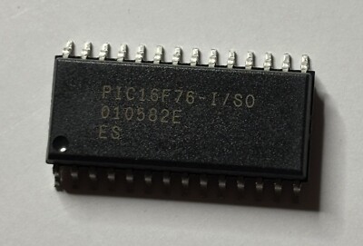 Lot Of 4 Microchip PIC16F76-I/SO Microcontroller