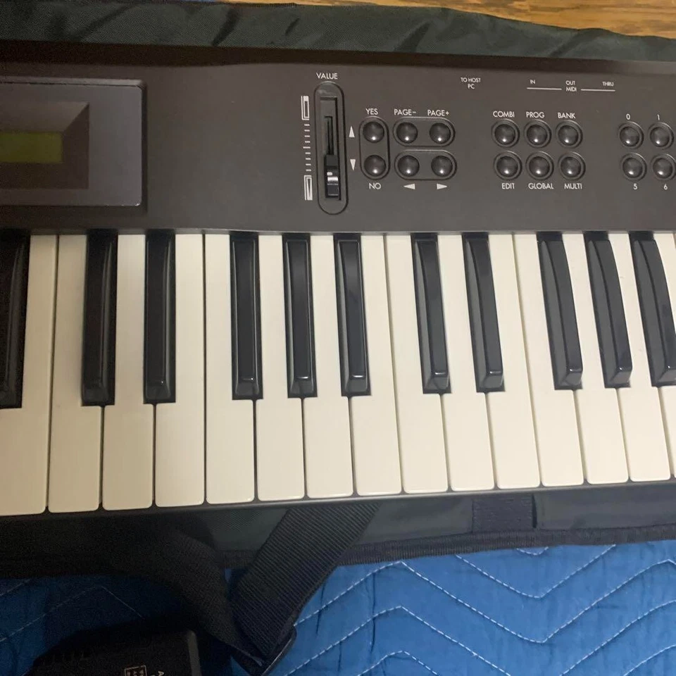KORG X5 Music Synthesizer 61 Key w /Power supply cord used free shipping - Image 3 of 4