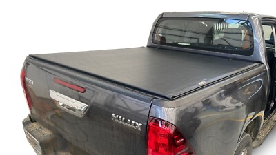 Soft roll up truck bed tonneau cover - Toyota Hilux 2016-2024 5 Ft