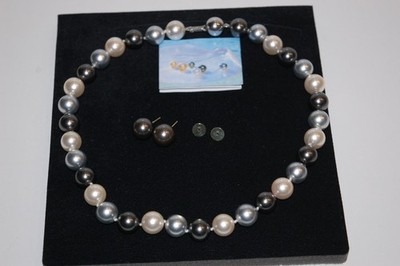 Real pearl necklace with earrings + 585 gold