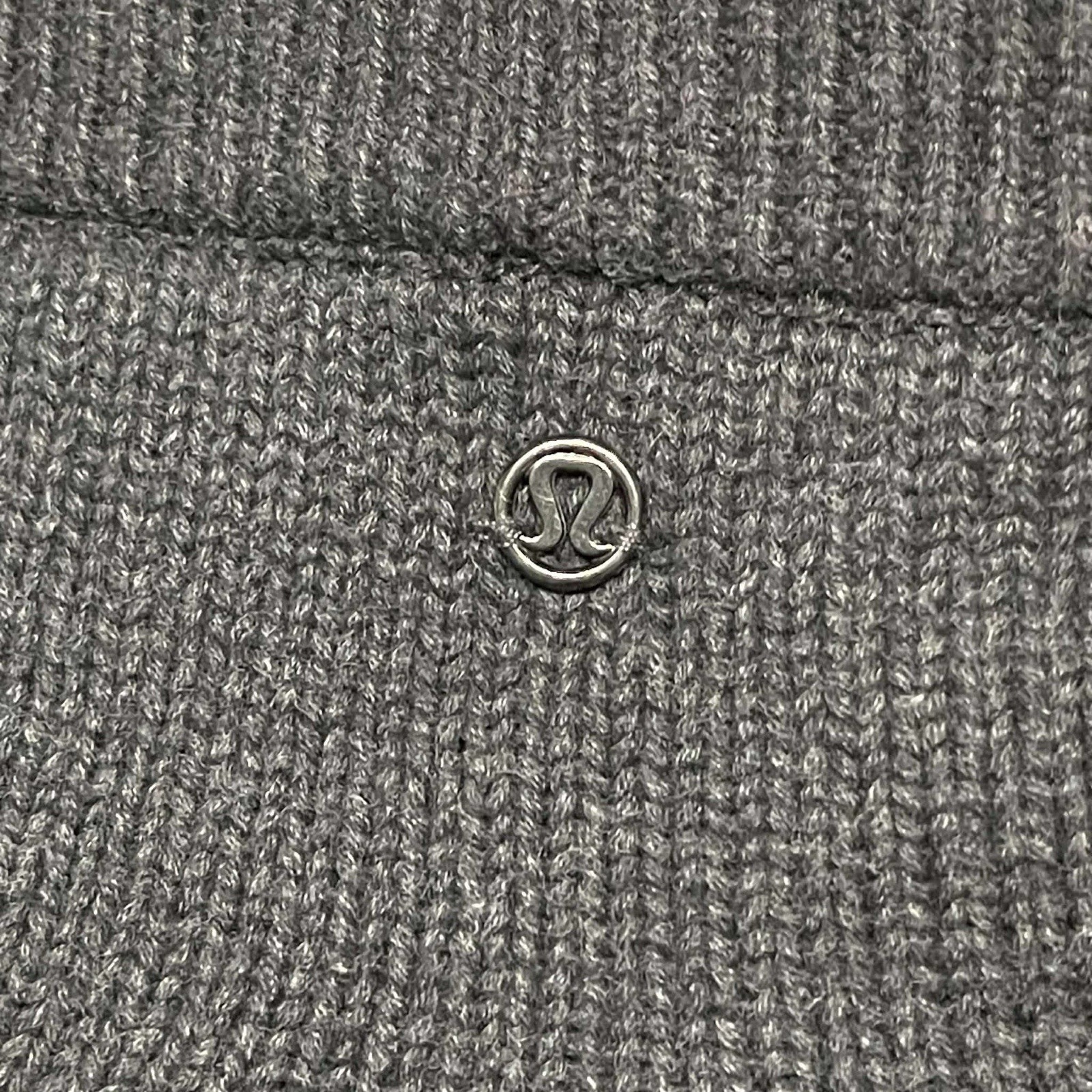 Lululemon Be Present Pullover Cropped Cable Knit … - image 2