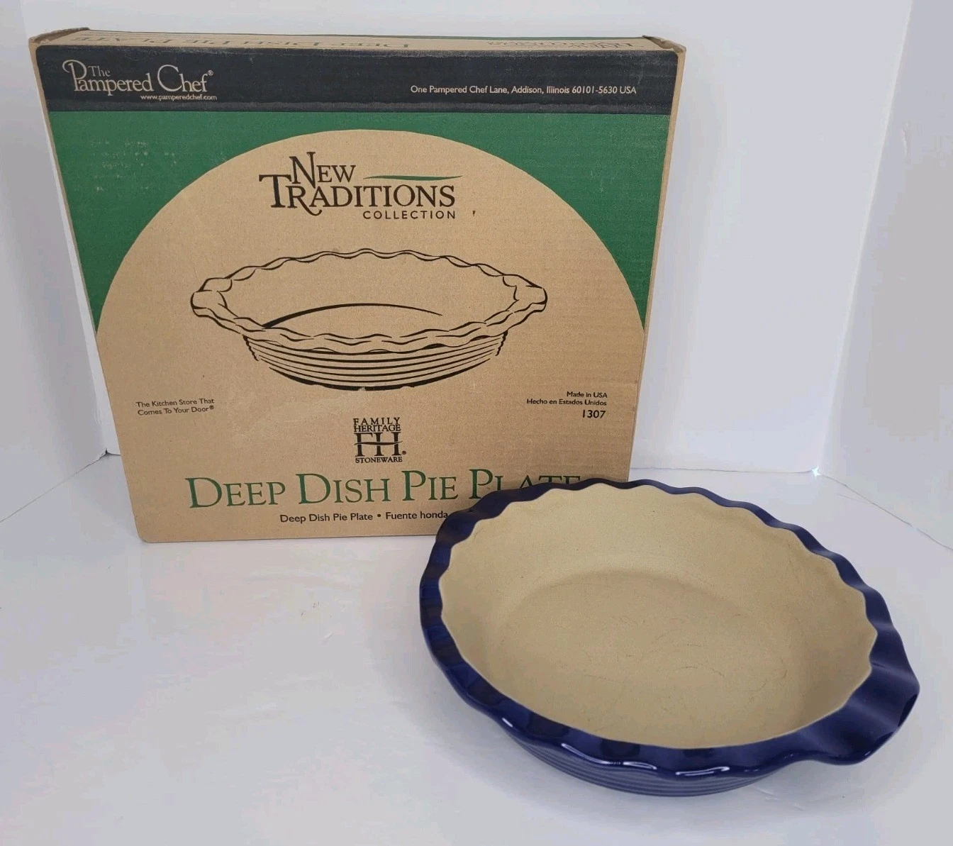Pampered Chef New Traditions #1307 Stoneware 9" Deep Dish Pie Plate W/Box