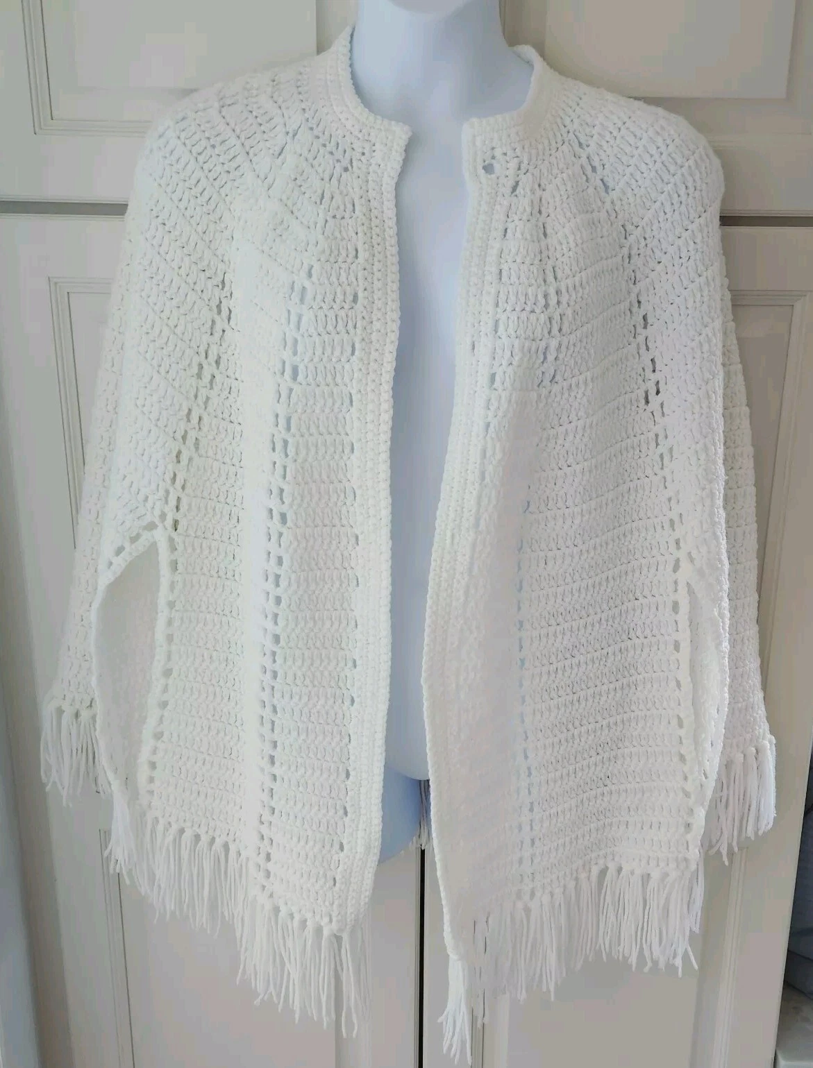 Handmade Open Poncho White Large XLarge Arm Slits Button Holes Fringe Ruana