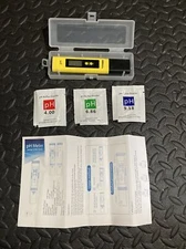 VIVOSUN Digital PH Meter for Water, 0.05ph High Accuracy Pen Type PH Tester