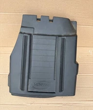 2008-2013 Chevrolet Tahoe Engine Intake Manifold Cover GM OEM 12621051