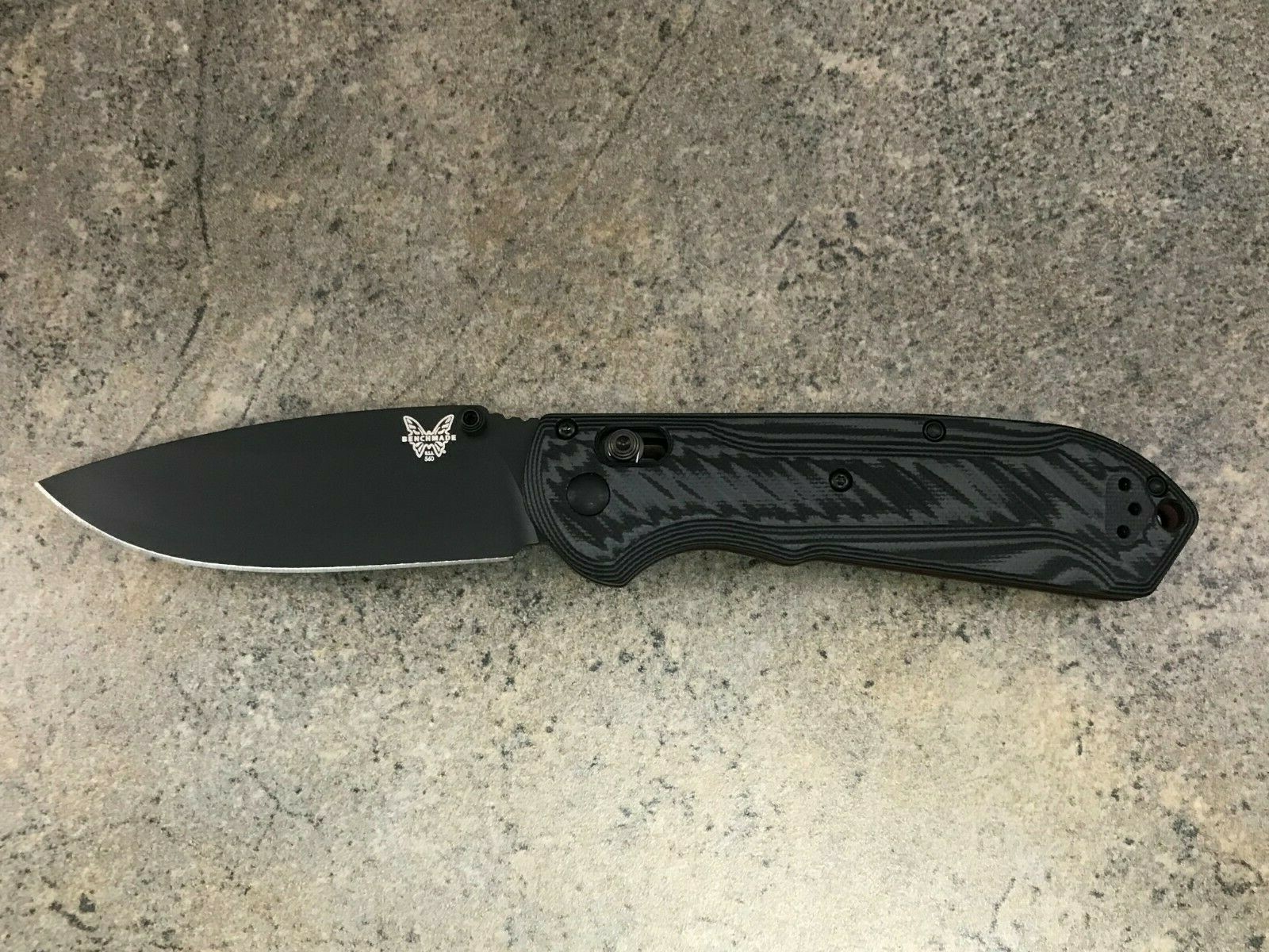 Benchmade Freek Folding Knife 560BK1 M4 Steel Blade Olive Garden Hotel