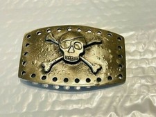 Belt Buckle - Skull and Cross Bones